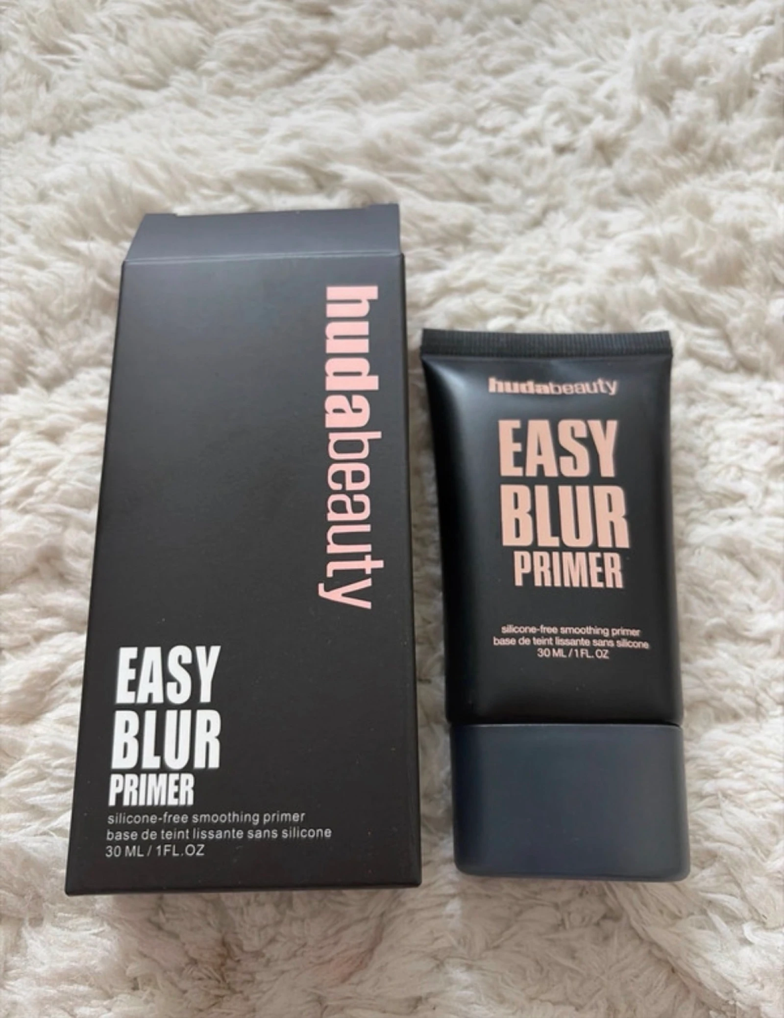 Primer Huda beauty grand format neuf jamais utilisé 